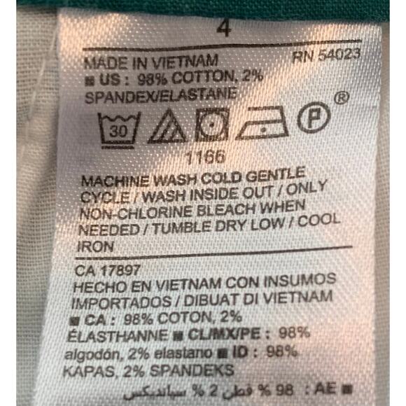 OLD NAVY EVERYDAY SHORT, WOMENS, 4, GREEN & WHITE VERTICAL STRIPES, MID-RISE - Picture 10 of 10